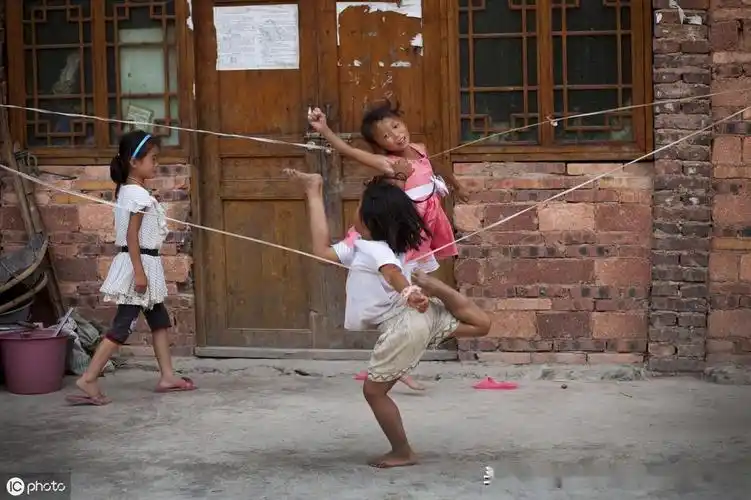 老照片:7080后难忘的童年游戏,时光不复返!唐山的你还记得哪些 - 知乎