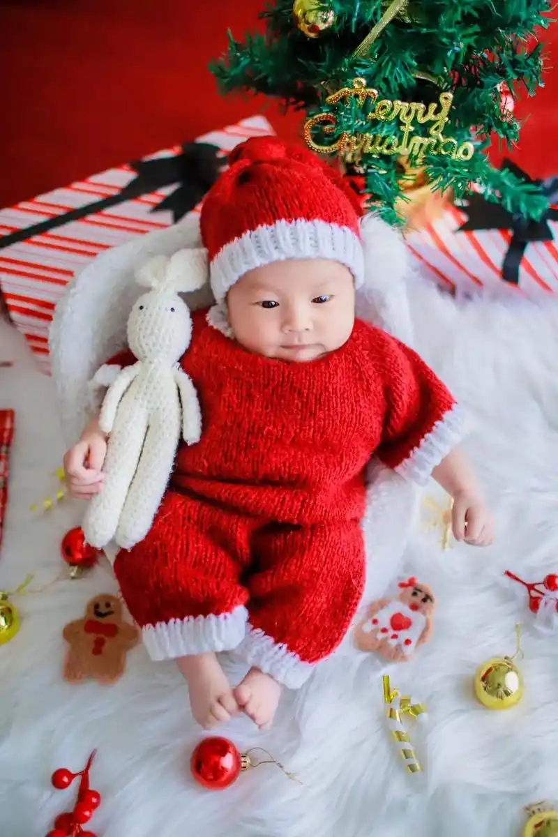 满月照 #宝宝写真 我的宝贝满月了,不再是月子宝宝92了, - 抖音