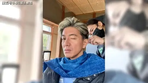 47岁木村拓哉老了,新照曝光粉丝竟错认成吴宗宪
