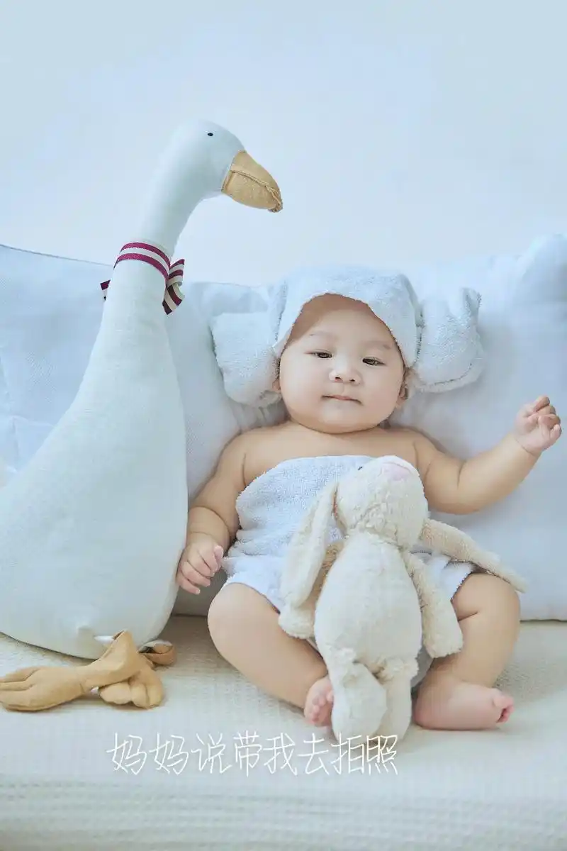 安逸小宝宝的百天照.用抖音记录你的成长,你的生活,等你长大了 - 抖音