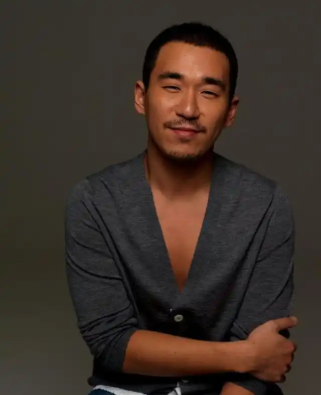 张默个人资料张默女友牛萌萌亲密照片张国立儿子背景