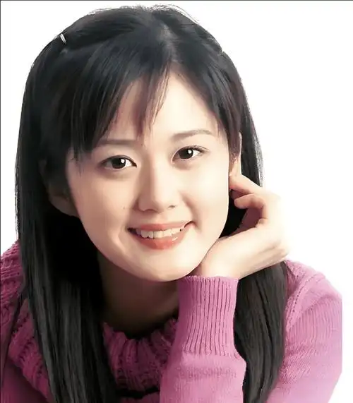 事实证明,曾扬言"没钱就去中国"的张娜拉,已走上了"不归路"