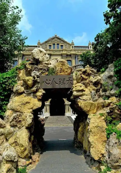 沈阳张氏帅府:图5是张作霖最终断气之处,图8是杨宇霆被枪决场所