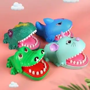 咬手指小鳄鱼儿童恐龙整蛊玩具男孩按牙齿大鲨鱼咬人嘴巴拔牙咬手 -