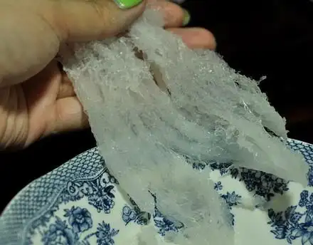 悬崖峭壁出神奇——燕窝