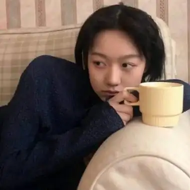 2021真人版超拽头女 高清2021最新女头霸气高冷真人图片_女生头像_美