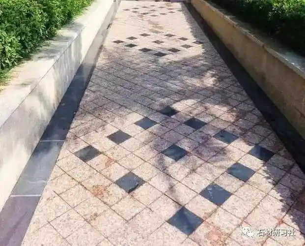 花岗岩园区地面石材铺装案例参考