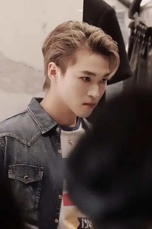 saintlaurent圣罗兰97宇野赞多生图绝了啊啊9898站姐图也绝了绝