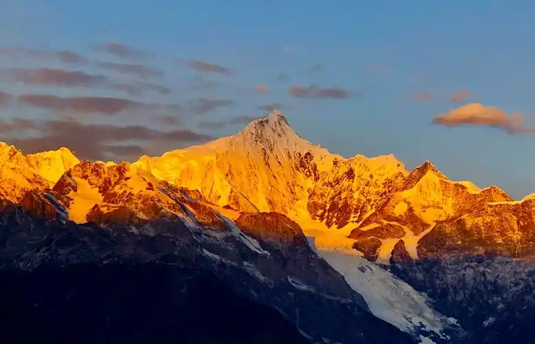 梅里雪山……圣洁美丽的神山