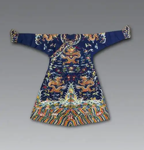 0376清康熙缂丝八盘四爪龙袍