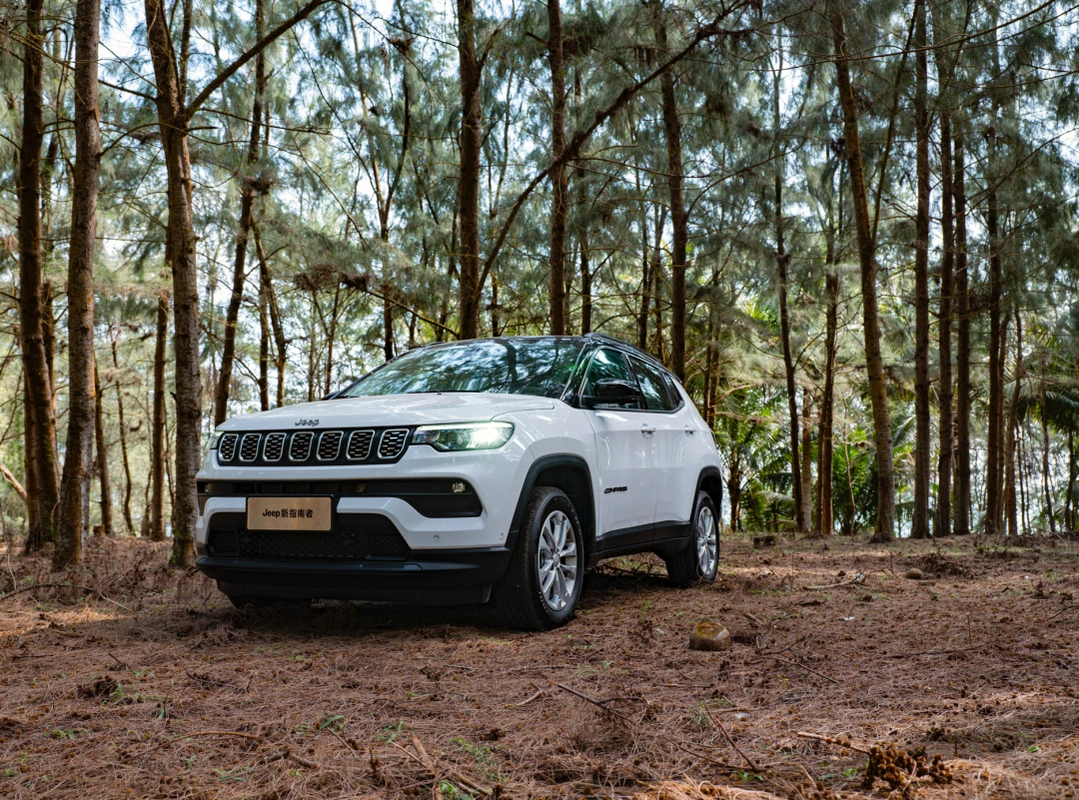 不但四驱还更精致,jeep新指南者实力引领城市suv新潮流_新车推荐_全球