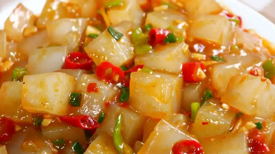 凉粉别再凉拌了,教你做炒凉粉,比卖的还好吃,看着就流口水