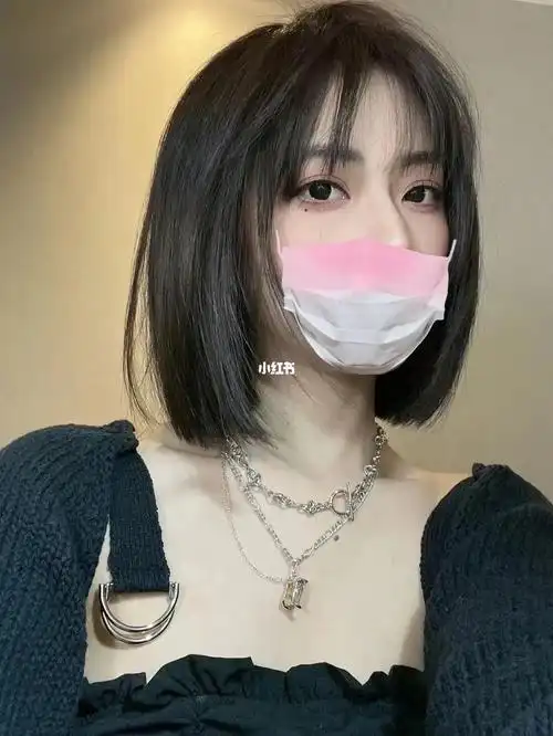 笔记灵感  #漯河发型设计  #显白发色  #漯河探店   短发 锁骨发