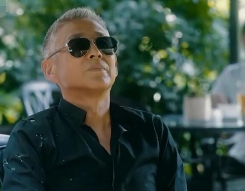 流金岁月:叶谨言霸气护锁锁,谢宏祖怒摔水杯,陈道明尽显大佬范