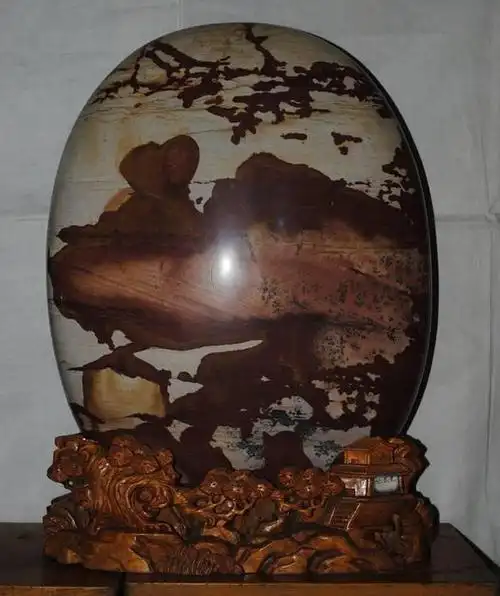 奇石收藏珍贵价值不言而喻