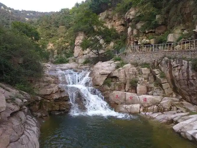 绿色发展示范案例济南市莱芜区房干村千山叠翠百水争秀