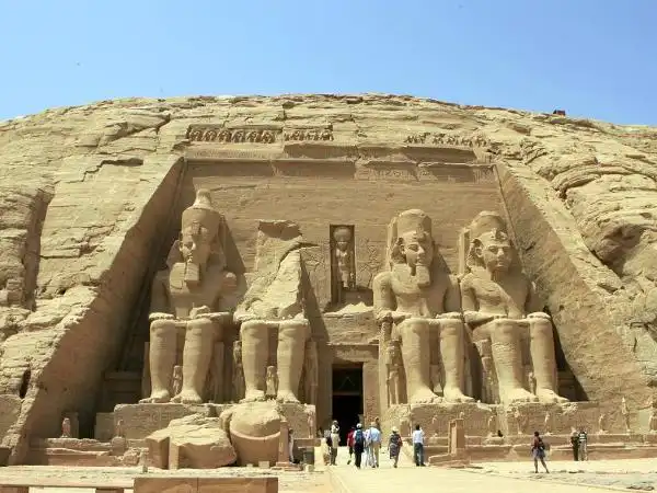 出发城市:北京  埃及8日跟团游   全景,金字塔,,狮身人面像  销售价