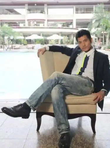 郭富城180cm不到,蔡依林不到160cm,怎么都看起来那么高