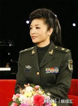 著名歌唱家李丹阳56岁仍单身将一辈子奉献给舞台事业