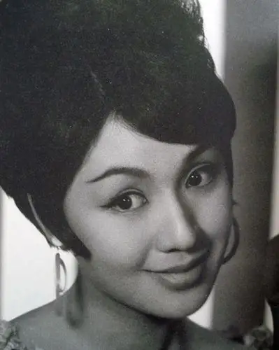 "娃娃影后"李箐:17岁成亚洲影后,却在69岁死在家中无人知_邵氏