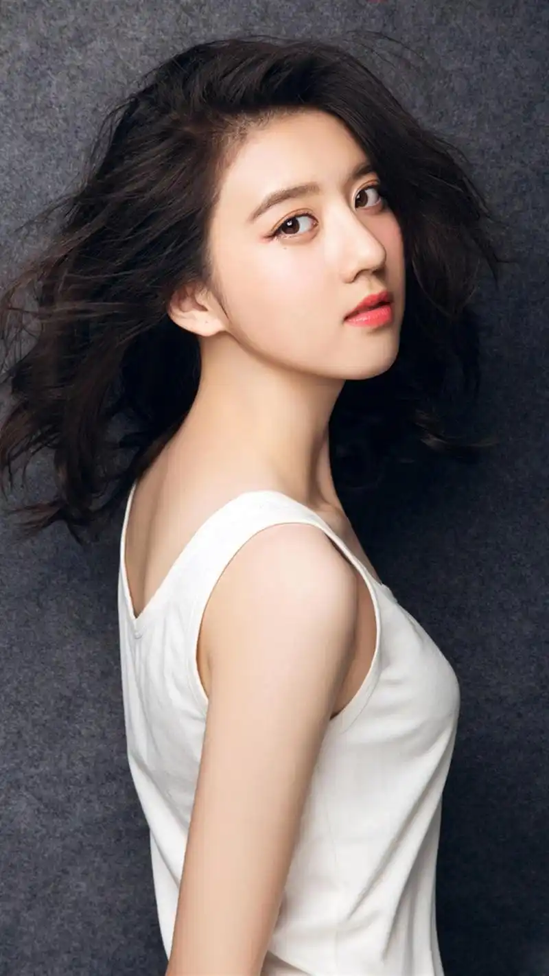 李凯馨,演员,气质美女,美女明星,手机壁纸李凯馨全新写真