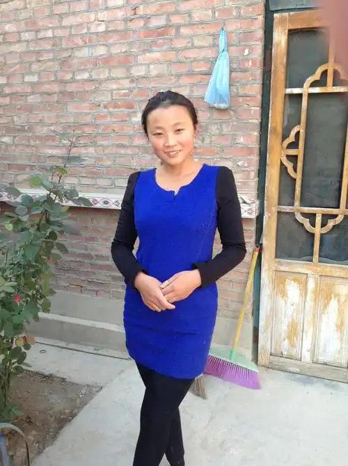 30岁未婚女征婚照片(id:68236125)_山东菏泽征婚交友_珍爱网