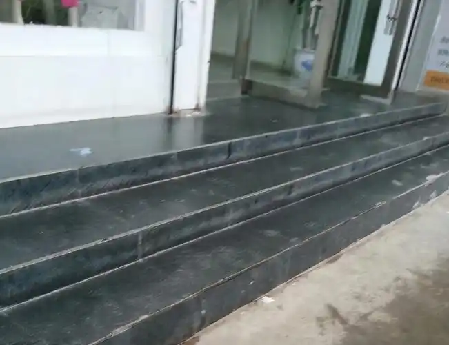 门前台阶宽度风水大门口几个台阶好