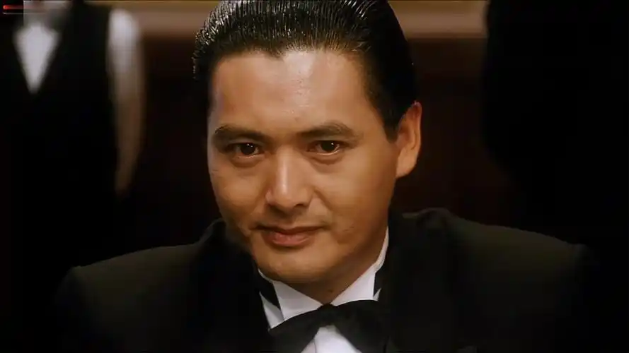 【一点资讯】赌神:新加坡赌王以为通吃全场,怎料发哥赌技堪称一绝,这