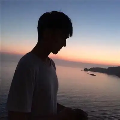 海边情侣背影头像