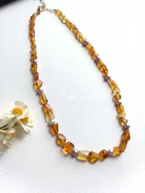 长在我审美上的纯天然琥珀金珀项链