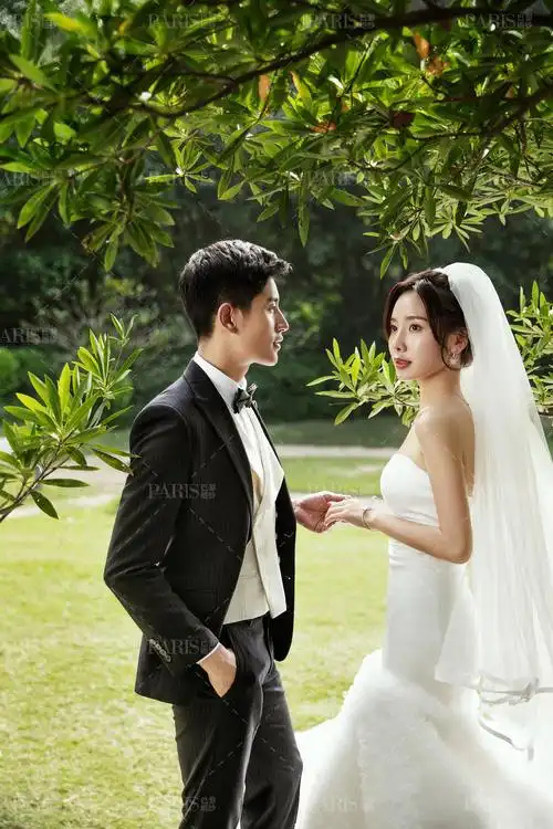 巴黎婚纱样片鉴赏婚纱照风格欣赏-葫芦岛巴黎婚纱摄影婚纱照图片-赞耶