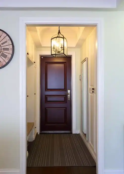 美式风格入户防盗门装修图片保障家居安全