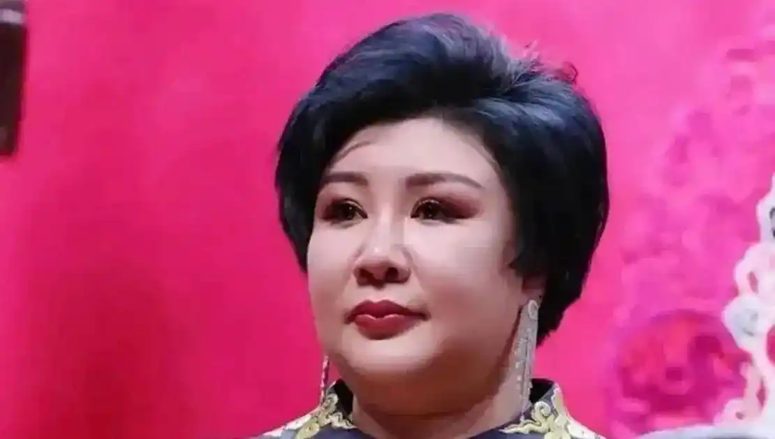 我为什么支持网友调查王惠是否改年龄,因为我爱郭德纲更爱看热闹_云