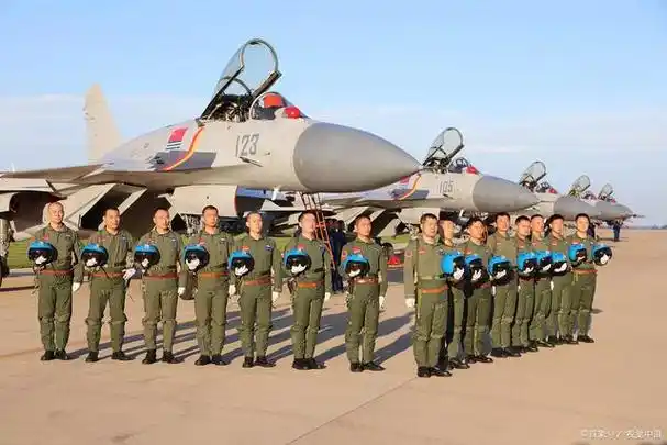 中国空军三次轰炸大和岛,美军惊呼"挡不住的轰炸"!