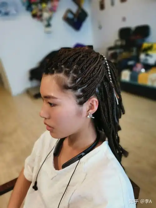 女生有一头脏辫是什么样的体验