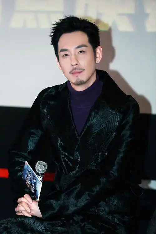 《虎啸龙吟》在京举行了全国超前点映,实力派演员刘欢携手导演张永新