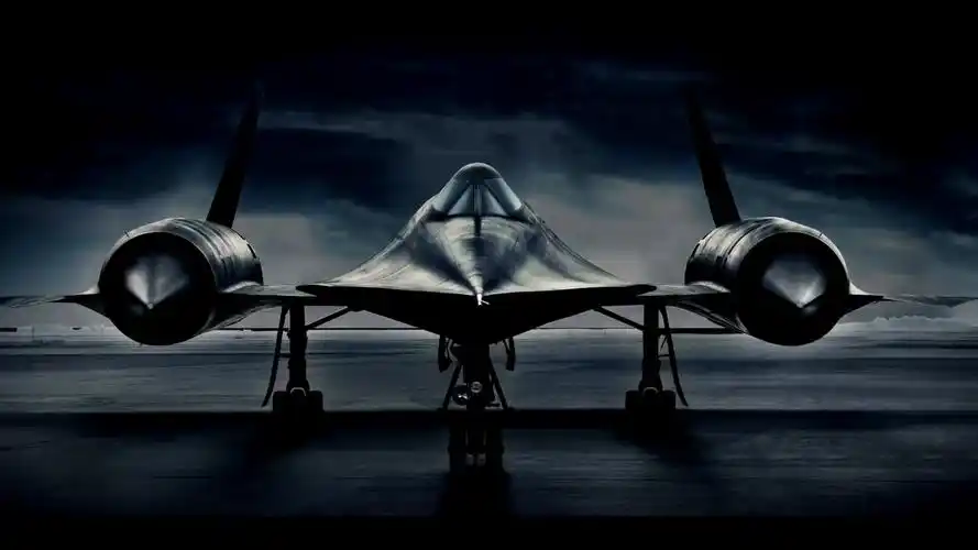 比子弹飞的还快的美军黑鸟sr71侦察机,简直帅爆了!