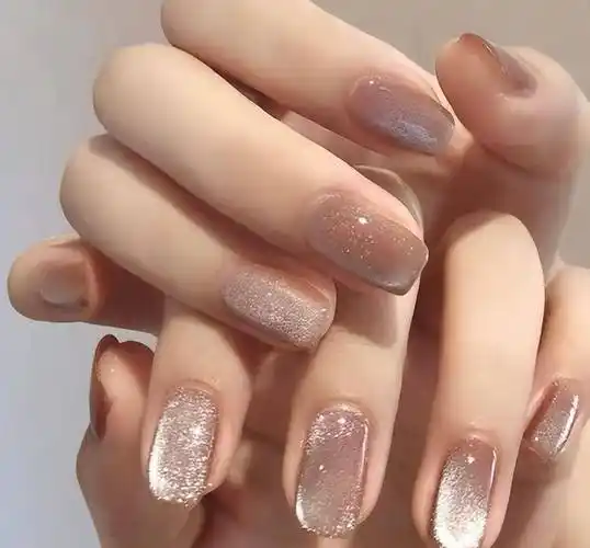 2023年夏季显白短款美甲,多巴胺美甲流行,你竟然还不知道?