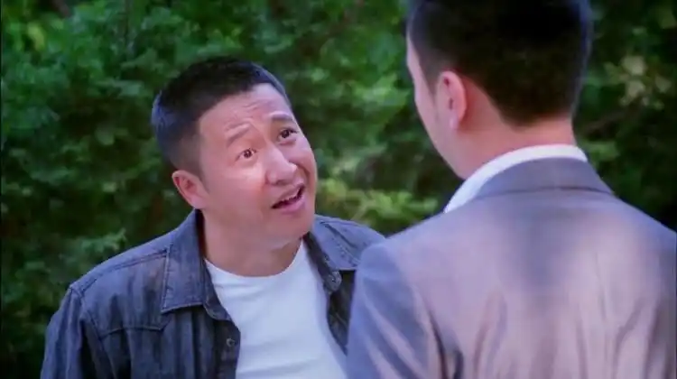 无贼:向上帮段虎还钱,一次就还五万,段虎佩服的五体投地