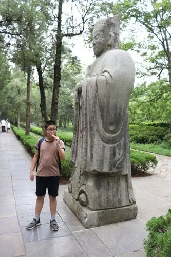 2018,7月4日小余同学南京明孝陵游记.