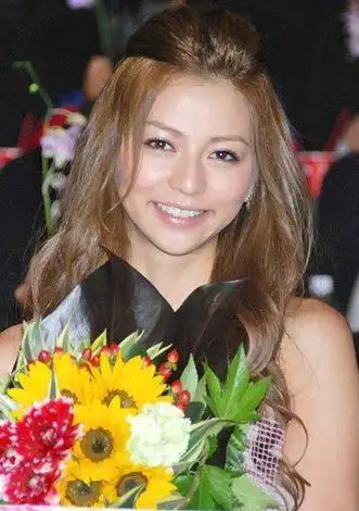 曝木村拓哉香里奈传恋情 工藤静香现场监视(图)