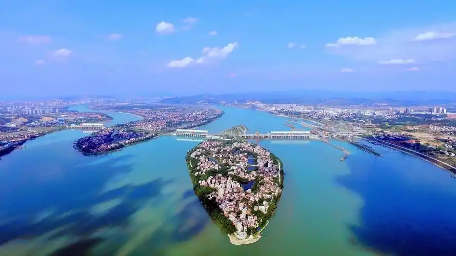 2021年珠江水系四省区水路货运量达14.54亿吨_广州日报大洋网