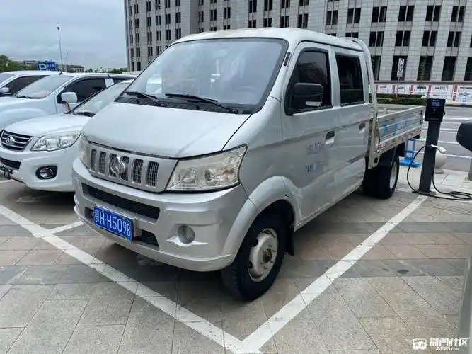 长安双排座小货车