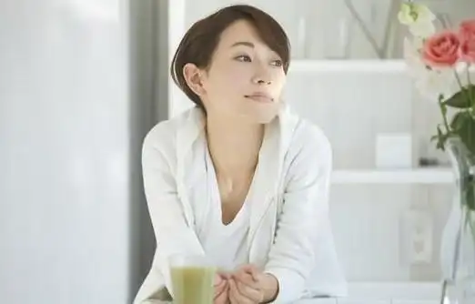 她49岁工资6500养外甥女16年儿子结婚大姑姐给她600000