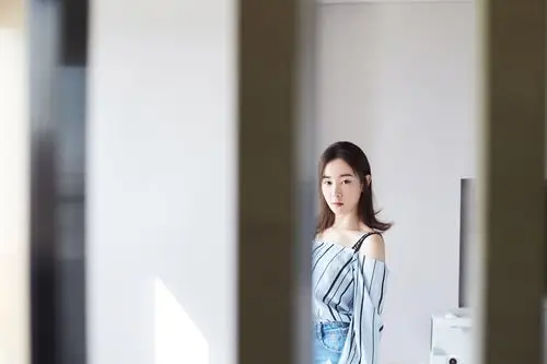 不一样的张檬写真可甜可盐灵动满分