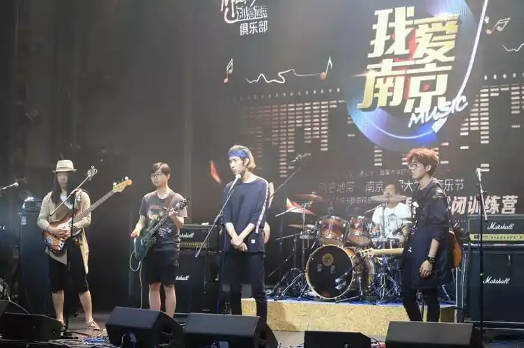 李志今天竟然现身指导……|李志|乐队|选手_新浪新闻