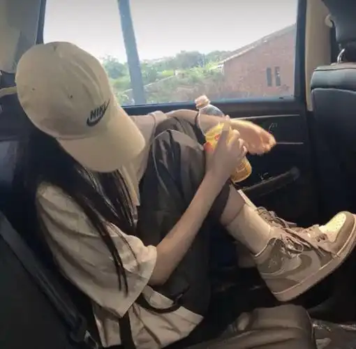 不露脸优质女头合集,无水印版高清头像任你挑选