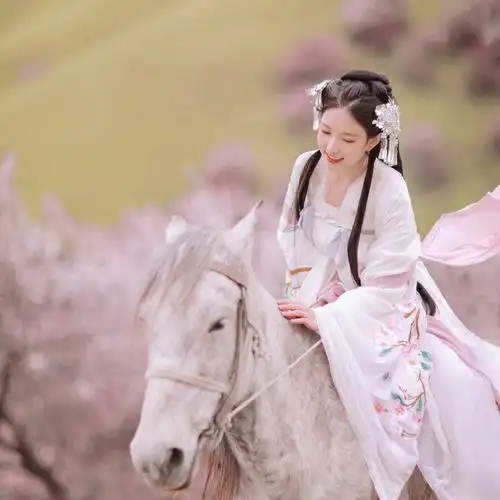 自截古风摄影古风真人头像美女汉服古风古装华夏森系小清新