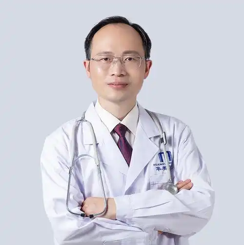 杨荣军医生头像