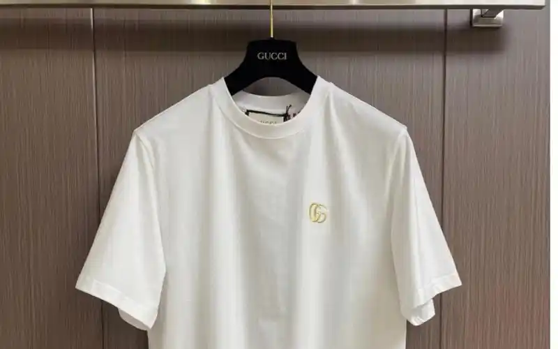推荐高仿gucci古驰双g金线刺绣 logo 标情侣款短袖